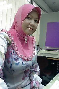 malay- milf tudung lawa